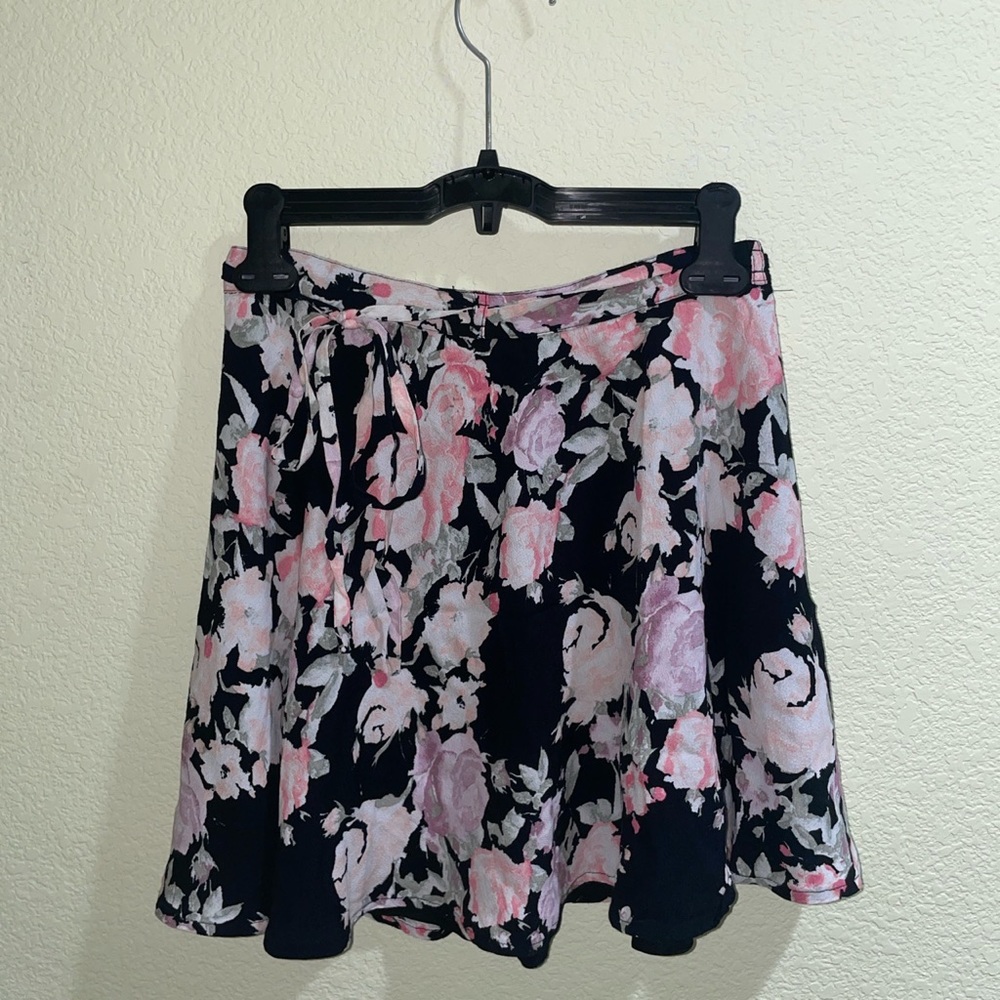 Forever21 floral pale pink, pale green, pale purple and black short skirt